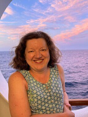Meet your Posher, Brenda
